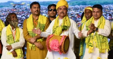 Bengal CM vows withdrawal of Kurmi protest cases