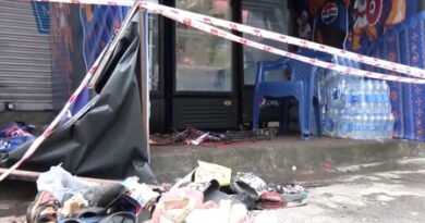 <div>Stall operator booked after two die of electrocution in Mumbai’s Lalbaug Ganesh pandal</div>