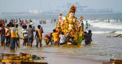6,436 Ganesh idols immersed in Mumbai on 7th Day; no untoward incident reported