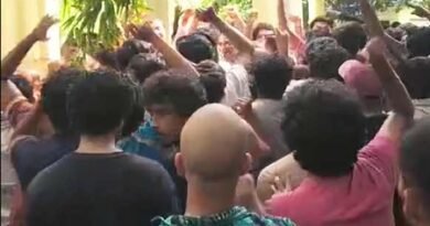 Clash erupts at SRFTI campus in Kolkata, many students injured
