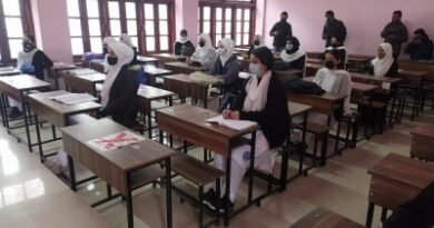 <div>J&K Assembly rejects bill for mandatory govt school education for govt servants & public representatives’ kids</div>