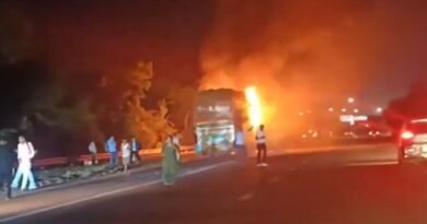 Greater Noida bus fire: 9 killed after sleeper bus catches fire on Yamuna Expressway