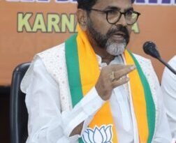 Home minister only talks about RSS’: Narayanaswamy targets Priyank Kharge over Dalit issues