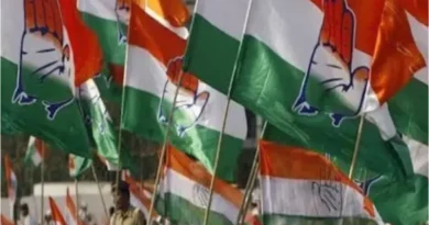 Congress stages protest in Bengaluru over FIR against Rahul Gandhi