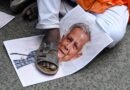 ‘You, terrorist, why did you come here?’: Muhammad Yunus confronted by angry Bangladeshi expatriates in New York