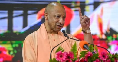 <div>CM Adityanath felicitates police personnel, says UP was brought out of ‘policy paralysis’ after 2017</div>