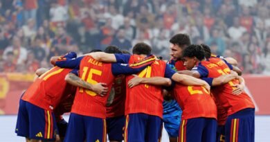 Spain beat Czech Republic to continue winning start to Nations League