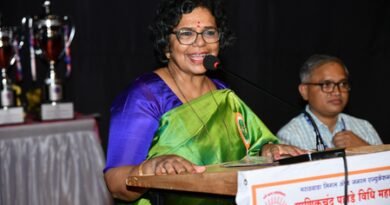 Mumbai: NCW chief Vijaya Rahatkar holds POSH workshop, reviews security with top cop