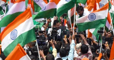 Tejashwi Yadav leads Patna protest against SIR, demands CEC Gyanesh Kumar’s resignation