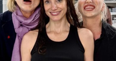 Jessica Chastain says ‘Other Mommy’ is a delight behind the scenes, a matter for your therapist on screen