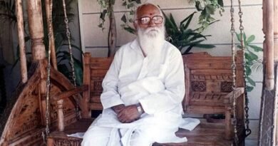 <div>PM Modi pays tributes to Nanaji Deshmukh, calls him ‘remarkable nation-builder’</div>