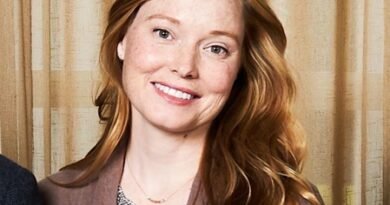 Samantha Sloyan says Mike Flanagan crafts fully-rounded, imperfect human beings