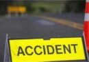 Bulandshahr: Speeding van crashes into tree, father and daughter among five dead (Lead)
