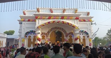 <div>Animal sacrifice tradition continues at Tripura’s historic Durgabari temple on Maha Navami</div>