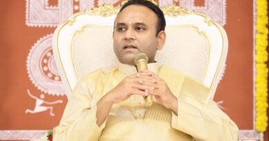 ‘Nothing Surpasses a Mother’: Sadguru Madhusudan Sai at Navaratri Celebrations
